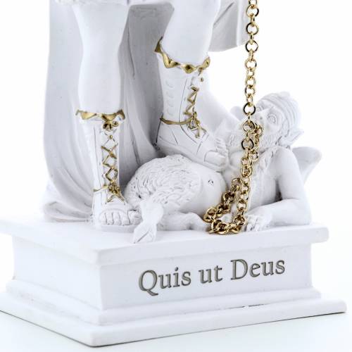 Statua San Michele in polvere di marmo con dettagli oro