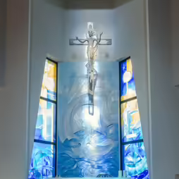 Cristo in croce - CHIESA S. MARIA AUSILIATRICE (CIVITANOVA MARCHE)