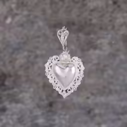 Medium votive heart pendant