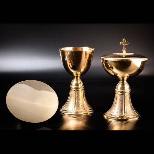 Ciborium golden plated H 20,5 cm
