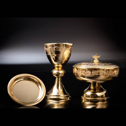 Chalice with paten golden plated
